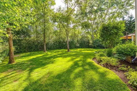 2145 Kenton Lane Libertyville IL 60048