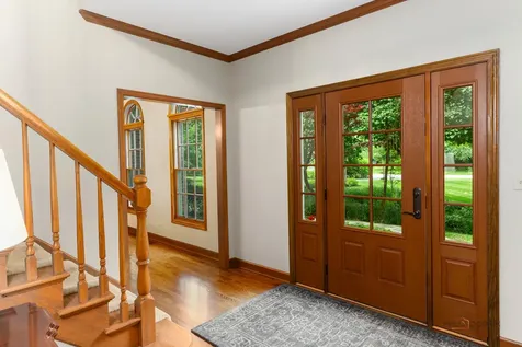 2145 Kenton Lane Libertyville IL 60048