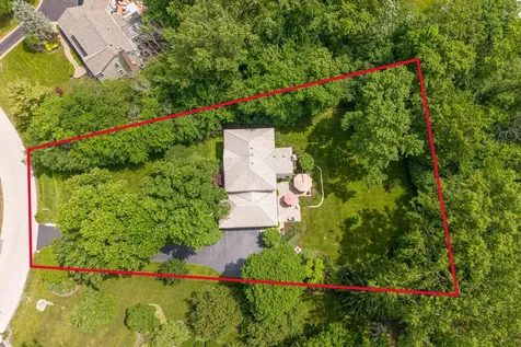 2145 Kenton Lane Libertyville IL 60048