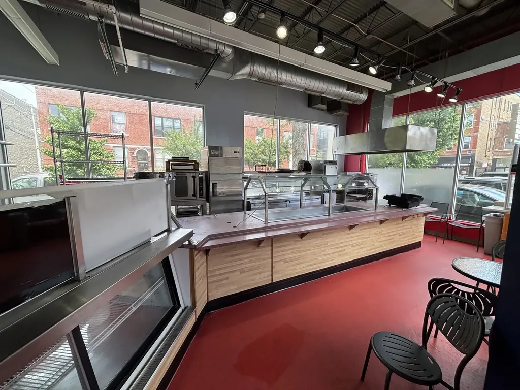 2010 North Damen Avenue Chicago IL 60647