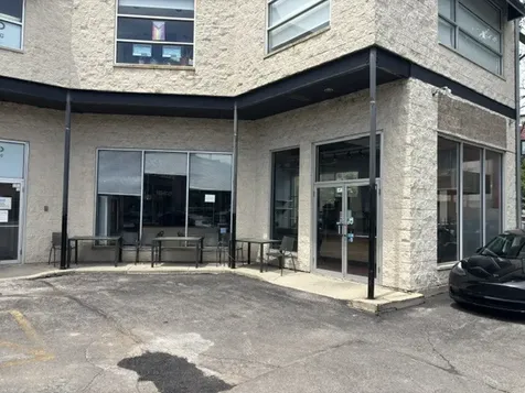 2010 North Damen Avenue Chicago IL 60647