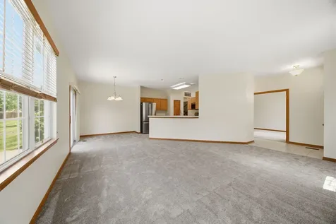 16340 Crescent Lake Drive Crest Hill IL 60403