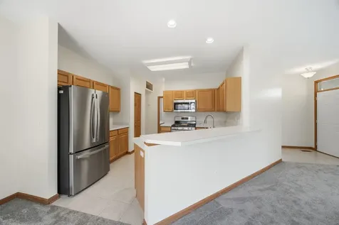 16340 Crescent Lake Drive Crest Hill IL 60403