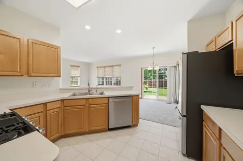 16340 Crescent Lake Drive Crest Hill IL 60403