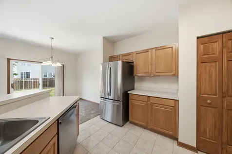 16340 Crescent Lake Drive Crest Hill IL 60403