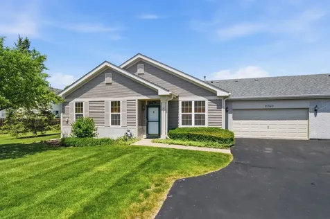 16340 Crescent Lake Drive Crest Hill IL 60403