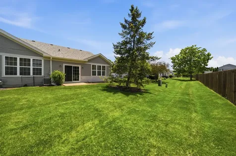 16340 Crescent Lake Drive Crest Hill IL 60403