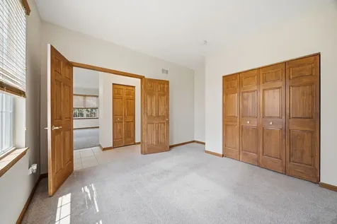 16340 Crescent Lake Drive Crest Hill IL 60403