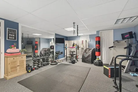 437 North Kevin Drive Addison IL 60101