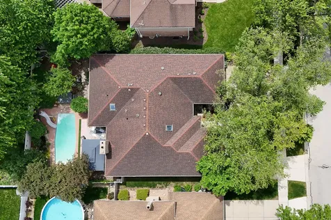 437 North Kevin Drive Addison IL 60101