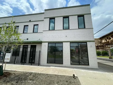 6302 South Champlain Avenue Chicago IL 60637