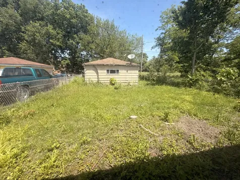 131 West 150th Street Harvey IL 60426