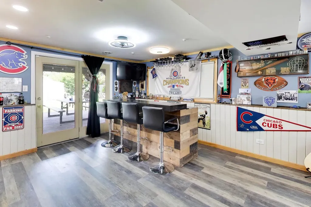 21W154 Everest Road Lombard IL 60148