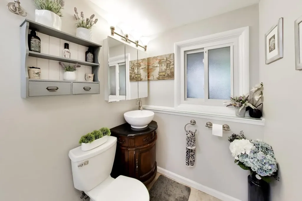 21W154 Everest Road Lombard IL 60148