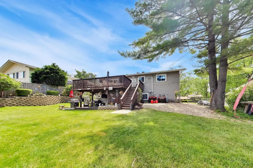 21W154 Everest Road Lombard IL 60148