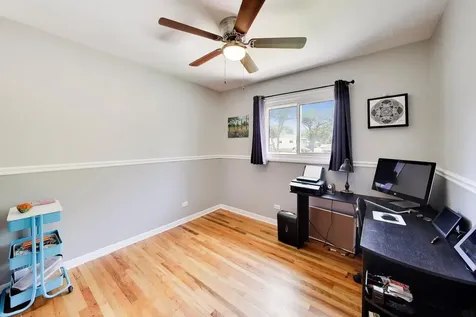21W154 Everest Road Lombard IL 60148