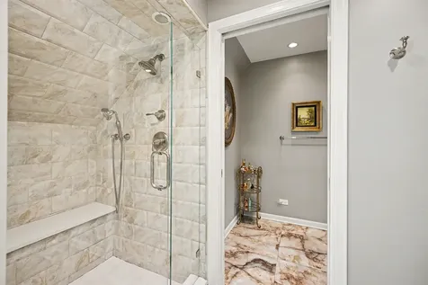 6450 Manor Drive Burr Ridge IL 60527