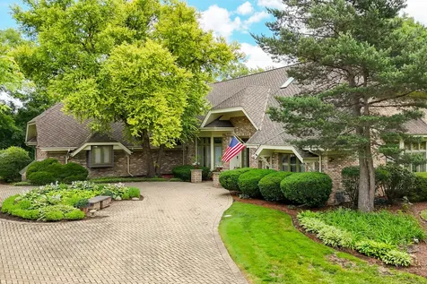 6450 Manor Drive Burr Ridge IL 60527