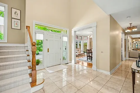 6450 Manor Drive Burr Ridge IL 60527