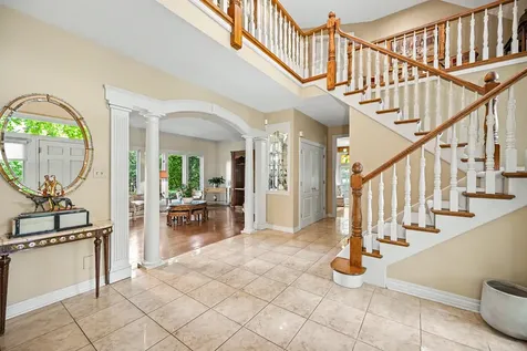 6450 Manor Drive Burr Ridge IL 60527