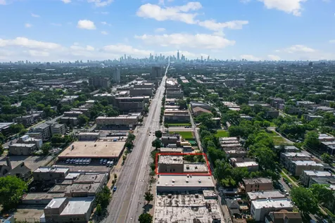 4231 West Madison Street Chicago IL 60624