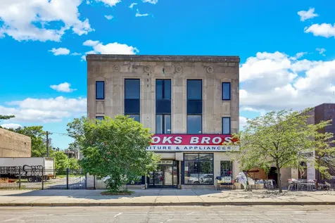 4231 West Madison Street Chicago IL 60624