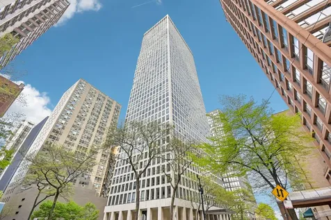 260 East Chestnut Street Chicago IL 60611