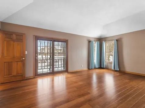 7593 Grace Drive Roscoe IL 61073