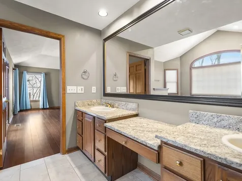 7593 Grace Drive Roscoe IL 61073