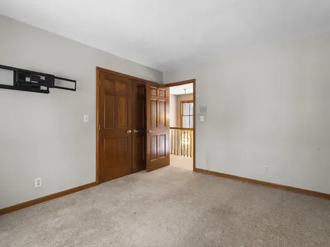 7593 Grace Drive Roscoe IL 61073
