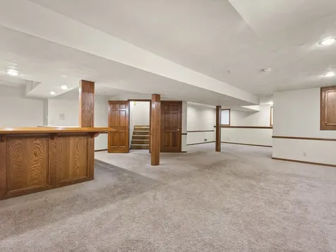 7593 Grace Drive Roscoe IL 61073