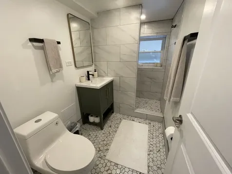 3116 North Damen Avenue Chicago IL 60618