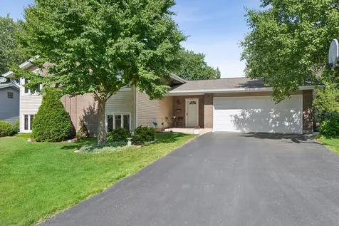 6601 Macarthur Drive Woodridge IL 60517