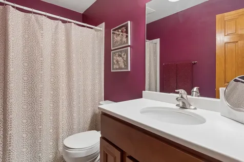 6601 Macarthur Drive Woodridge IL 60517