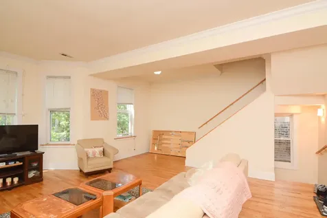 1314 West Roscoe Street Chicago IL 60657