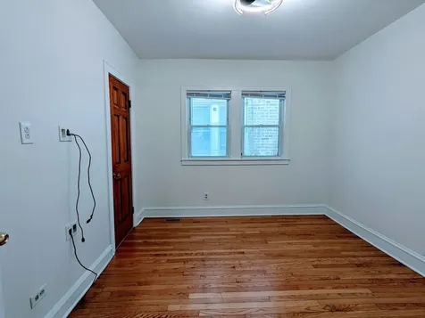 834 North Kolin Avenue Chicago IL 60651