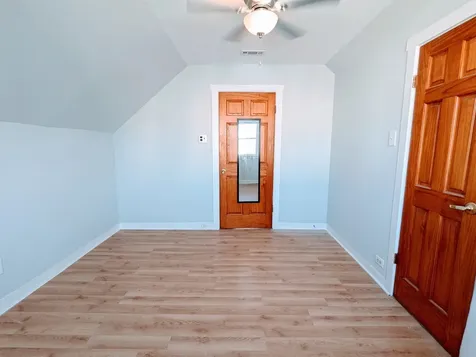 834 North Kolin Avenue Chicago IL 60651