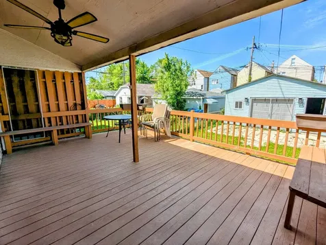 834 North Kolin Avenue Chicago IL 60651