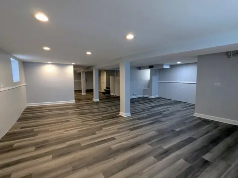 834 North Kolin Avenue Chicago IL 60651