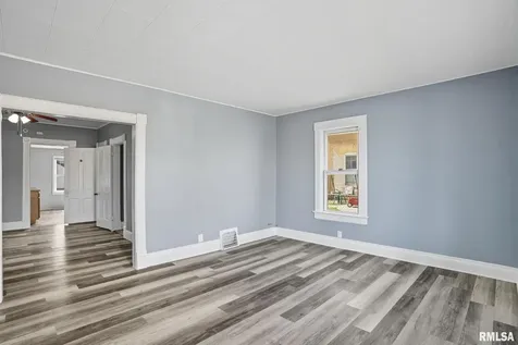 1416 17TH Avenue Moline IL 61265