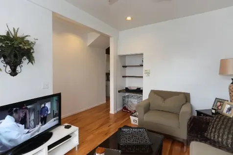 1509 West Fry Street Chicago IL 60642