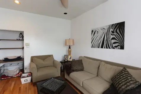 1509 West Fry Street Chicago IL 60642