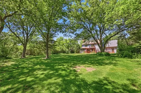 107 Roxborough Place Inverness IL 60010