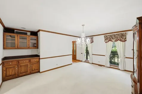 107 Roxborough Place Inverness IL 60010