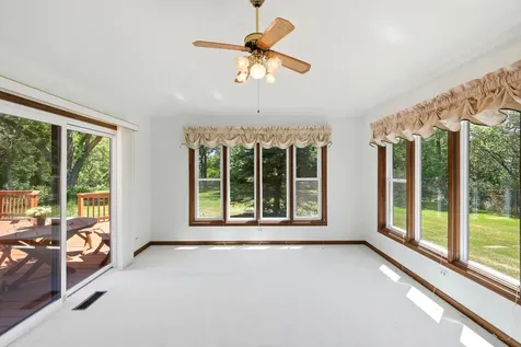 107 Roxborough Place Inverness IL 60010