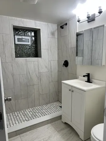 6111 South Champlain Avenue Chicago IL 60637