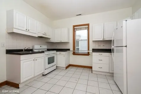 819 South Carpenter Street Chicago IL 60607