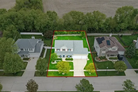 3328 Chase Lane Elgin IL 60124