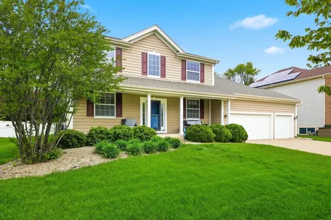 3328 Chase Lane Elgin IL 60124