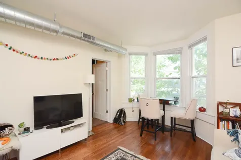 3520 North Lincoln Avenue Chicago IL 60657